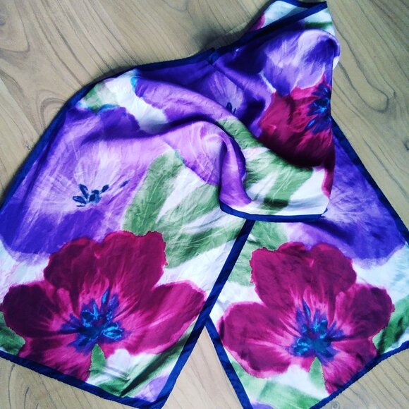 100% Silk Adrienne Landau Scarf - Picture 1 of 9
